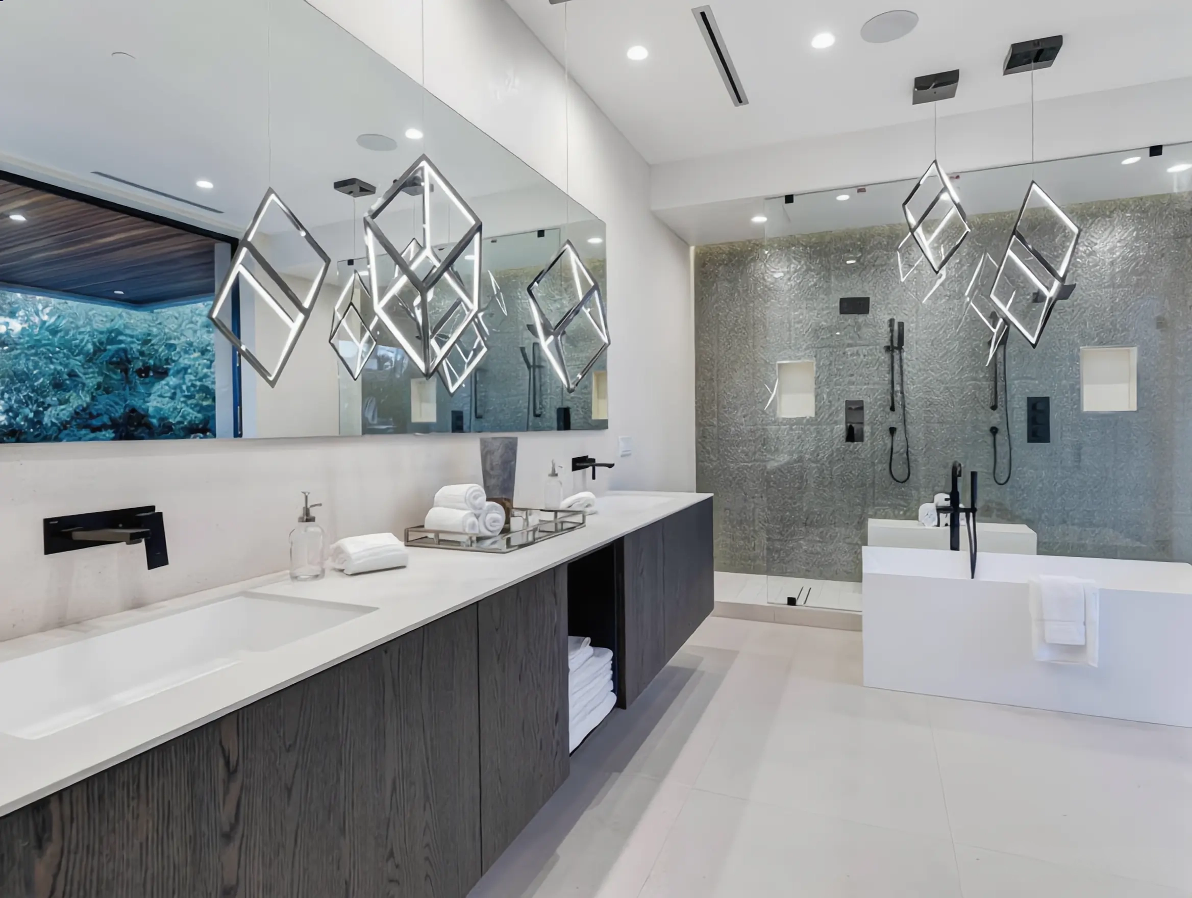 Luxury bathroom remodeling in Los Angeles